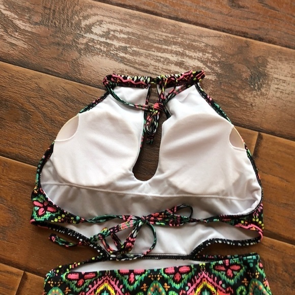 - - New Tempt Me One Piece Swimsuit - Size Small - Picture 5 of 9